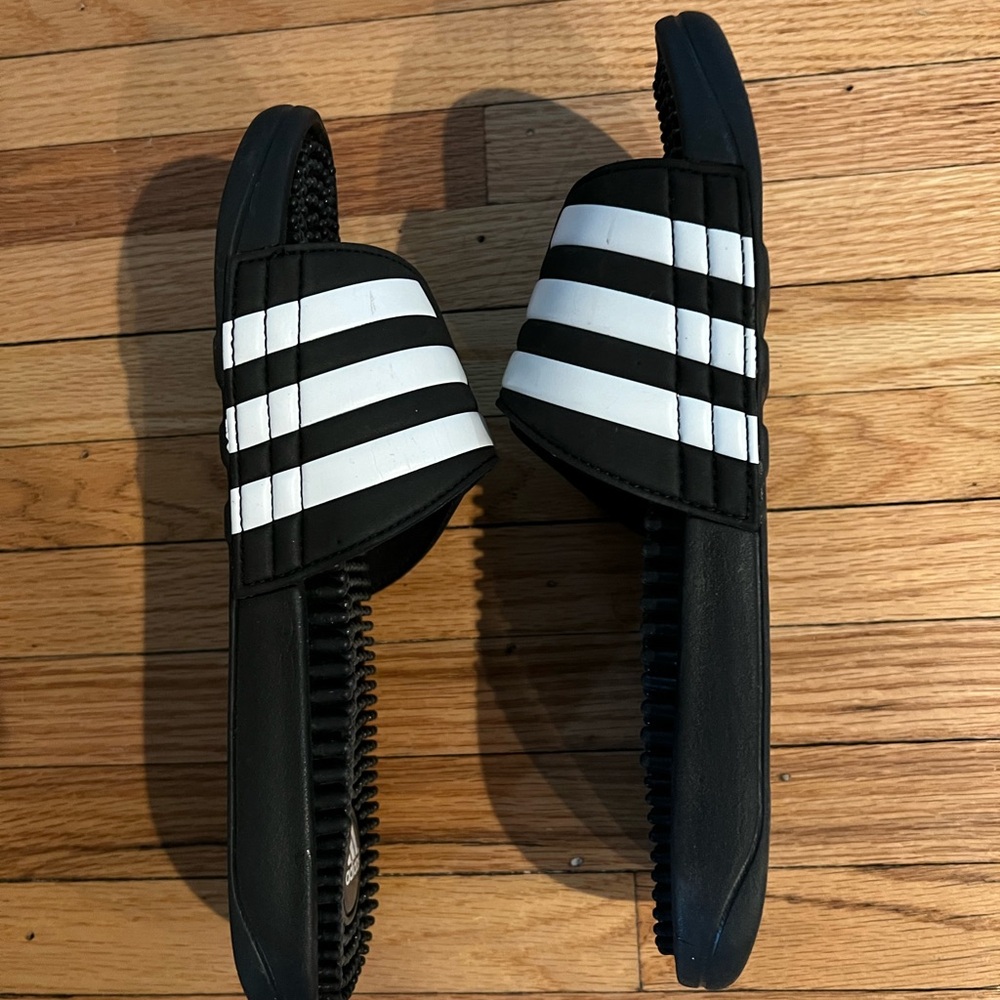 Adidas Slides Sandals - Picture 2 of 6